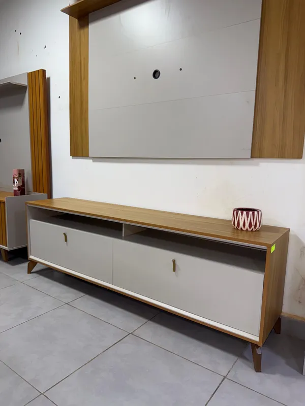 CONJUNTO PAINEL TULUM + RACK DUBAI