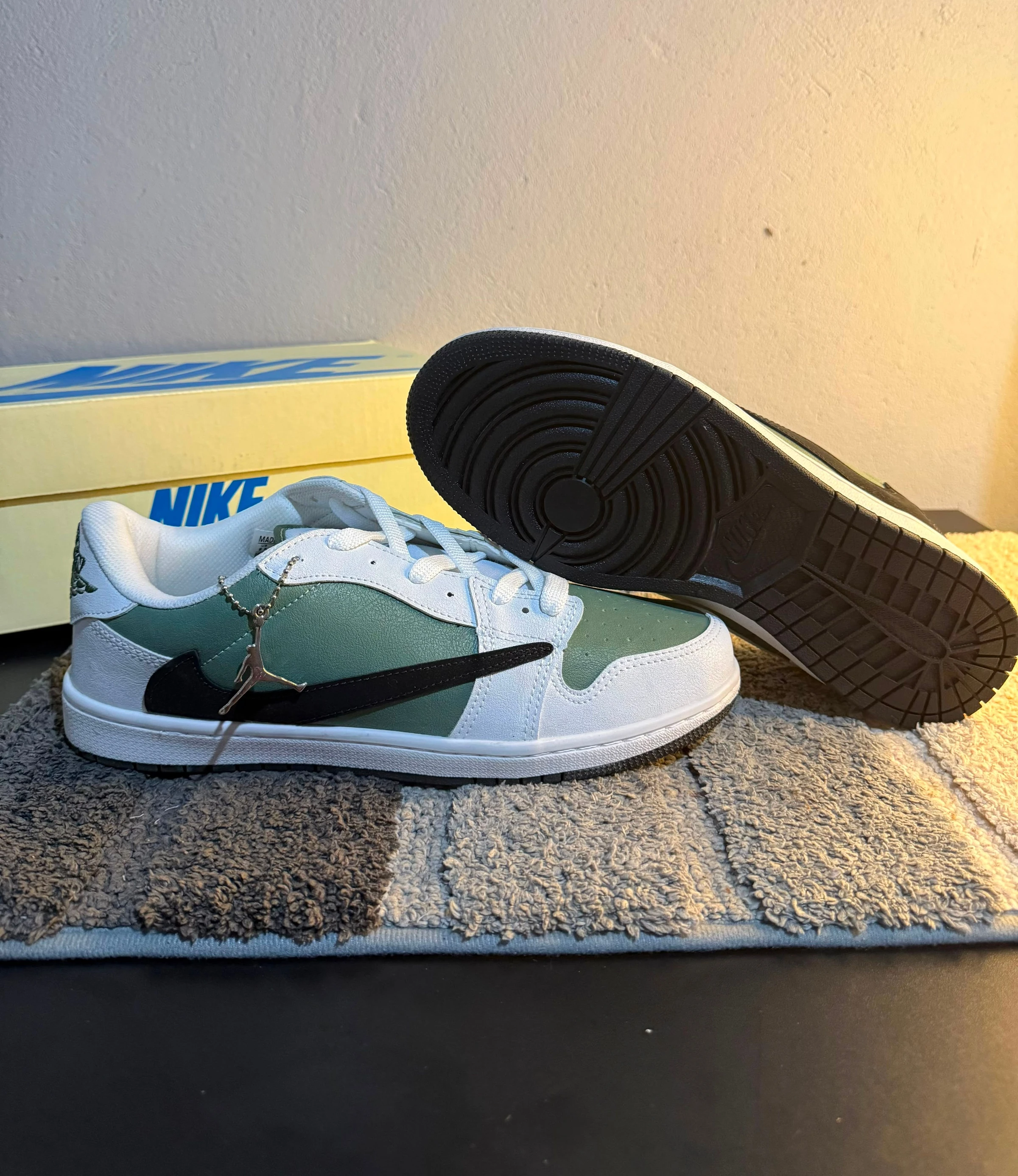 Nike Travis Scott Verde Frost - 3