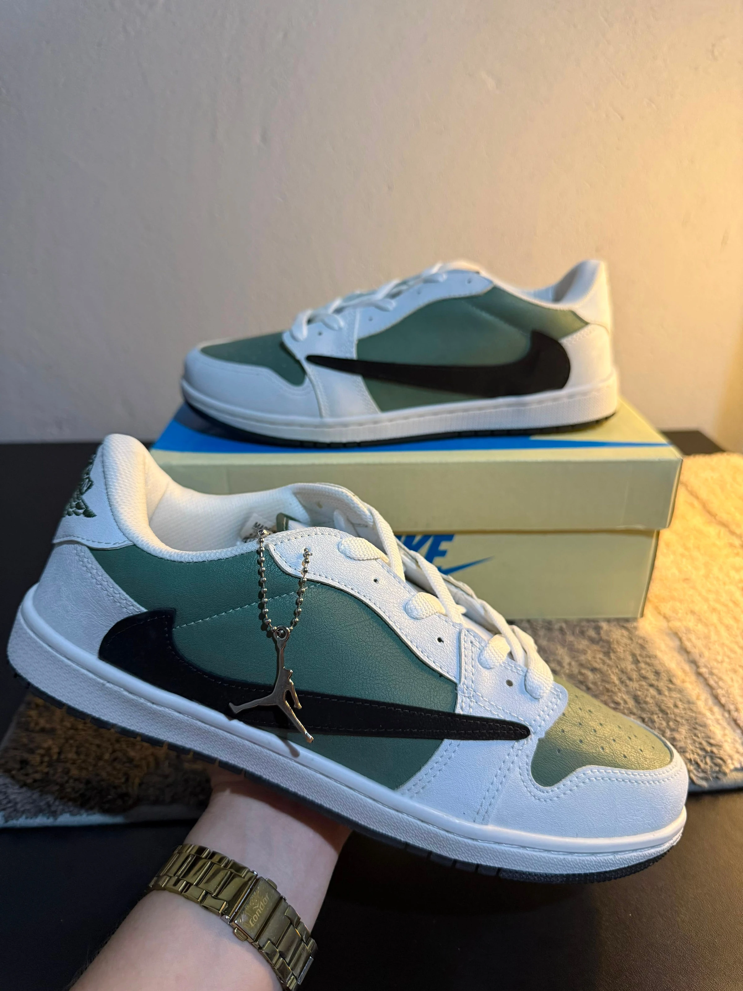 Nike Travis Scott Verde Frost - 1