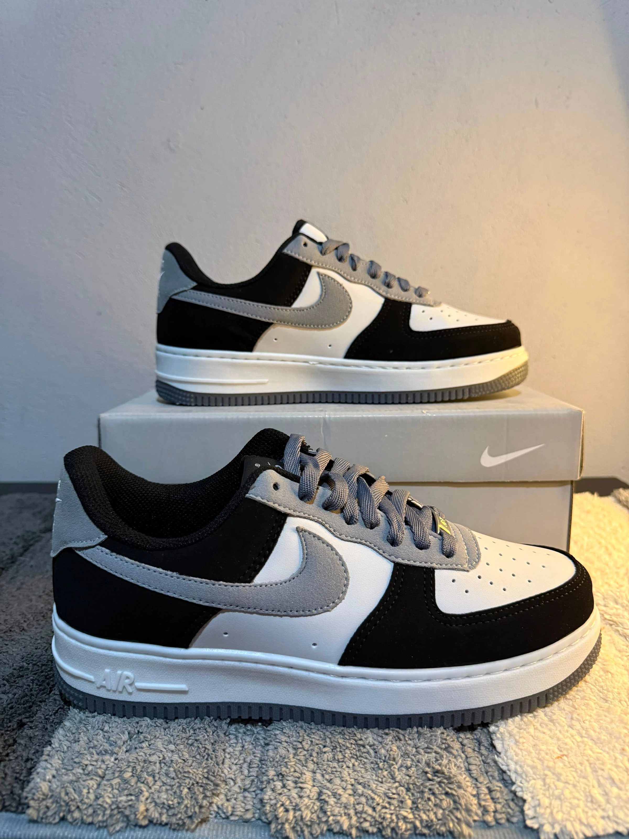 Nike Air Force 1  - 2
