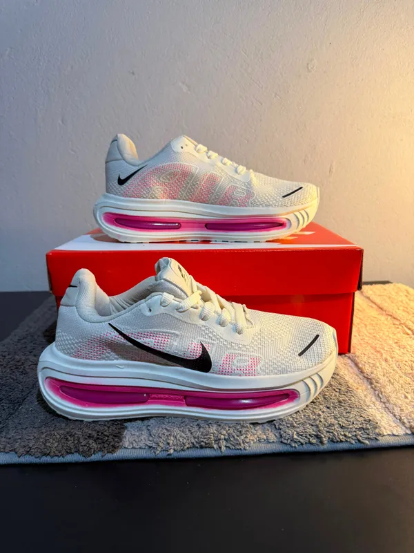 Nike Vomero Premium