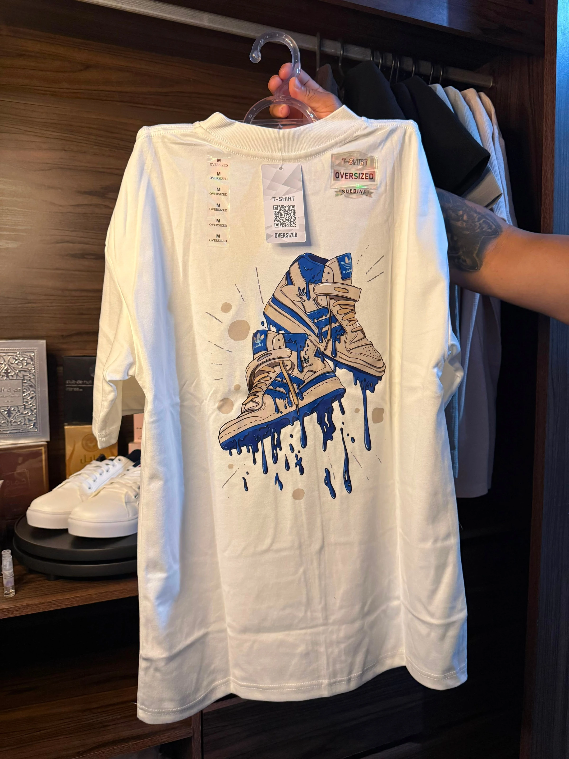 OVERSIZED ADIDAS  - 2