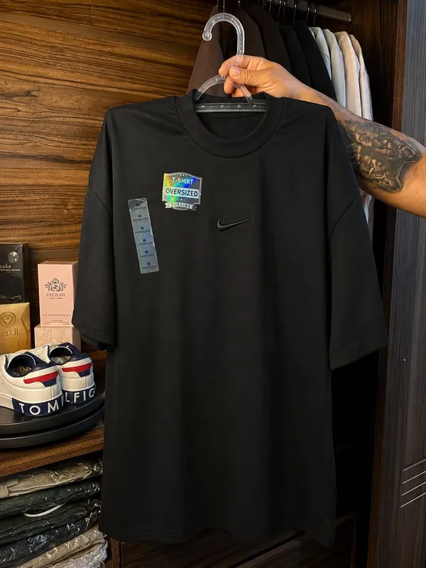 OVERSIZED NIKE