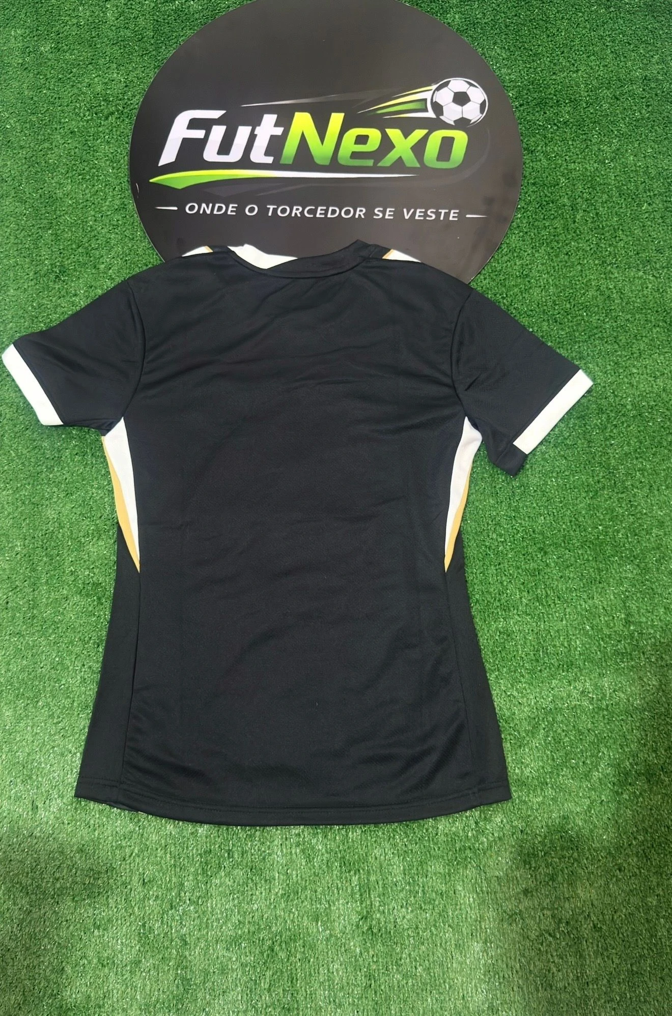 CAMISA DO ATL MINEIRO I 26/27 - LISTRADA - MODELO MASCULINO  - 2