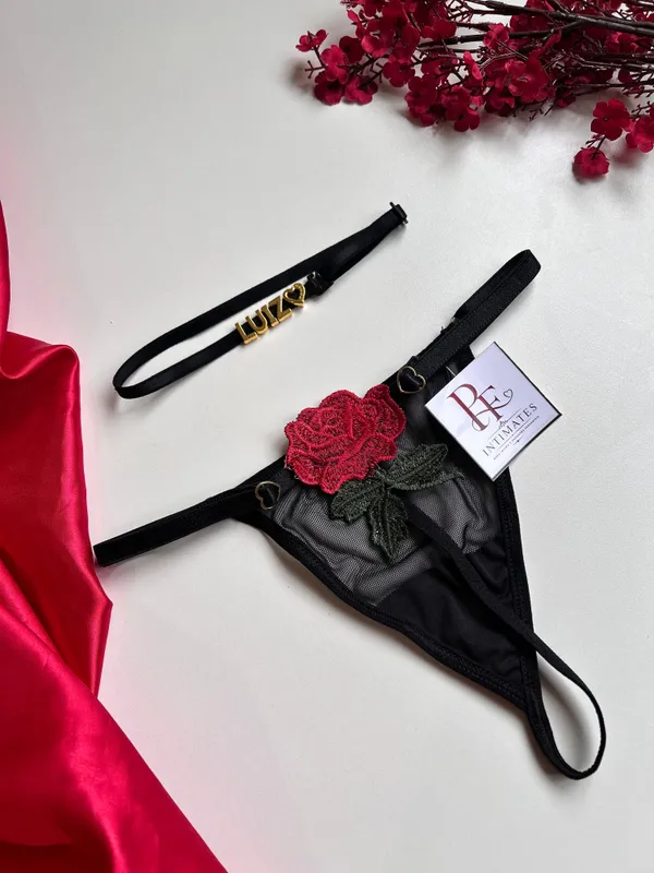 Calcinha Flor + Gargantilha Personalizada  