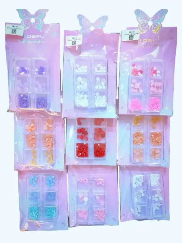 ✨ Decoração 3D para Unhas – Estojo 6 Slots