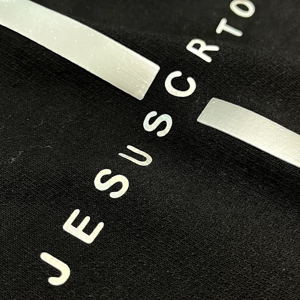 Camiseta Masculina Preta Cruz Prata Jesus Cristo - 2