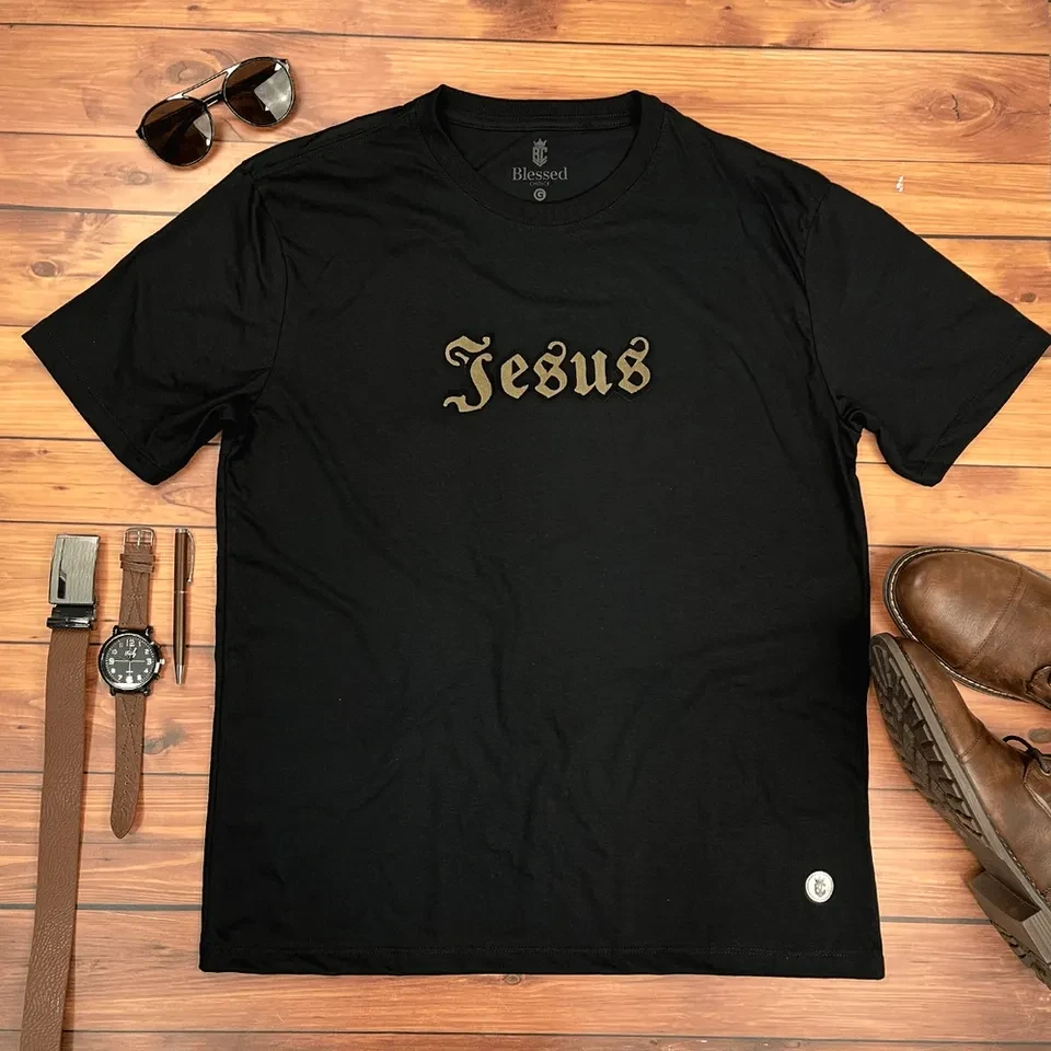 Camiseta Masculina Preta Jesus - 1