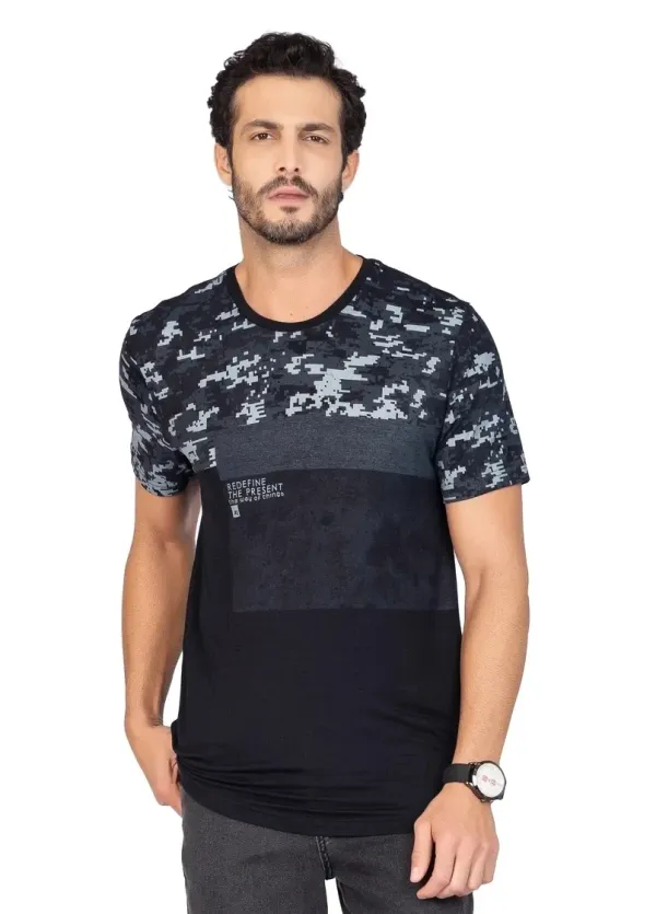 Camiseta Masculina Camuflada