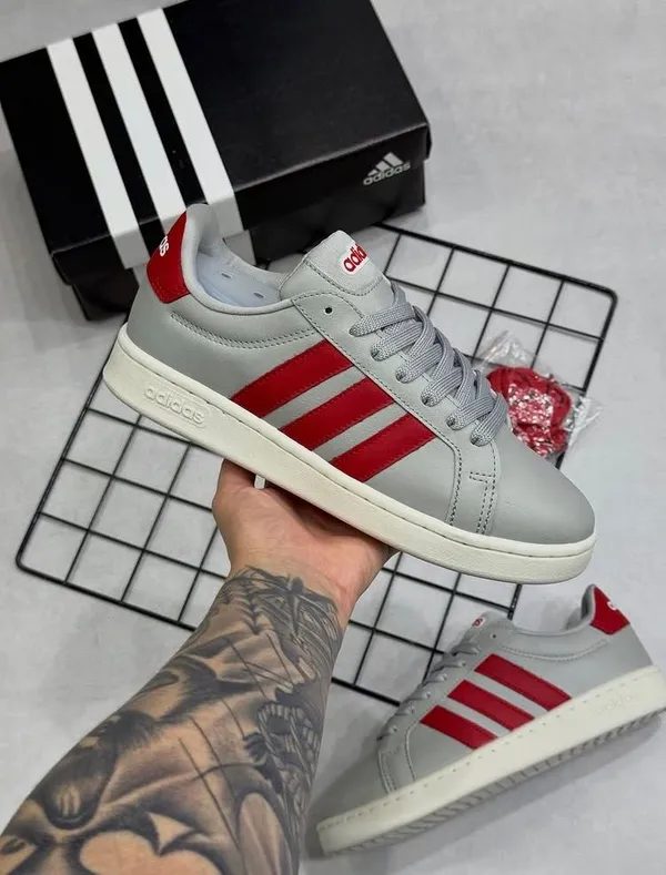 Adidas Grand 3.0