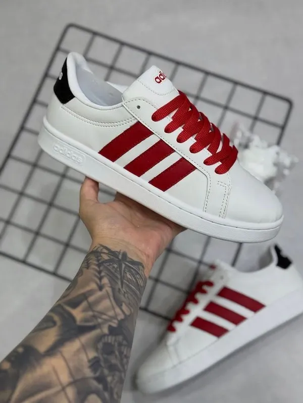 Adidas Grand 3.0