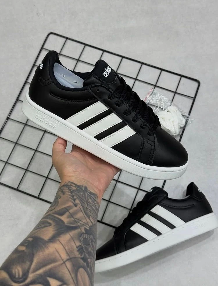Adidas Grand 3.0 - 1