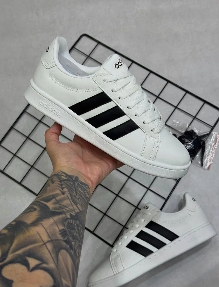 Adidas Grand 3.0 - 1