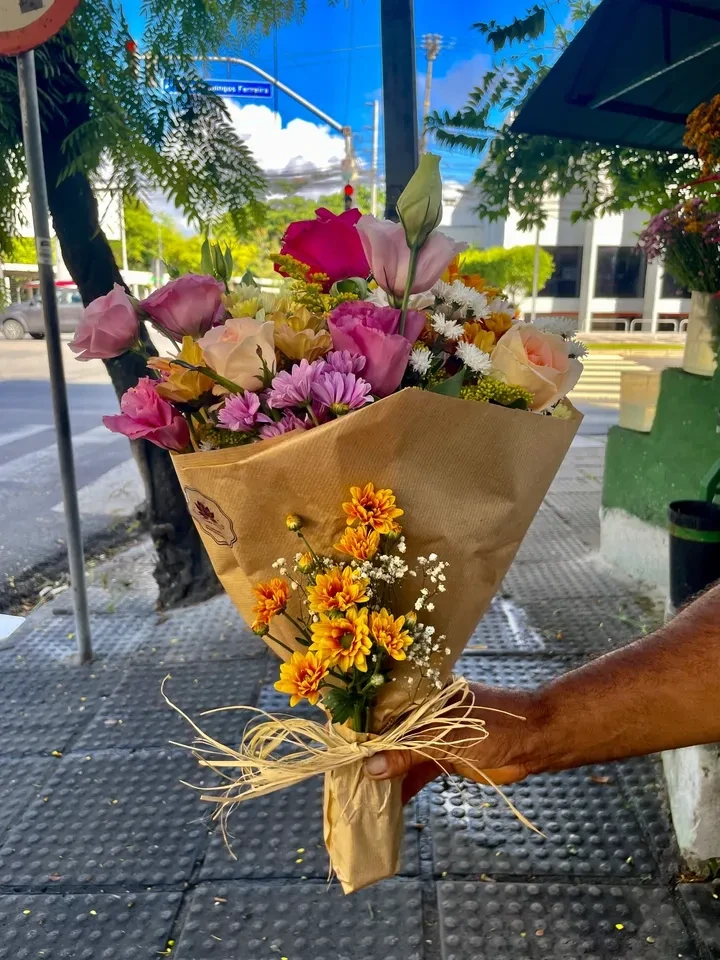 BUQUÊ MISTO (REF023) - 1