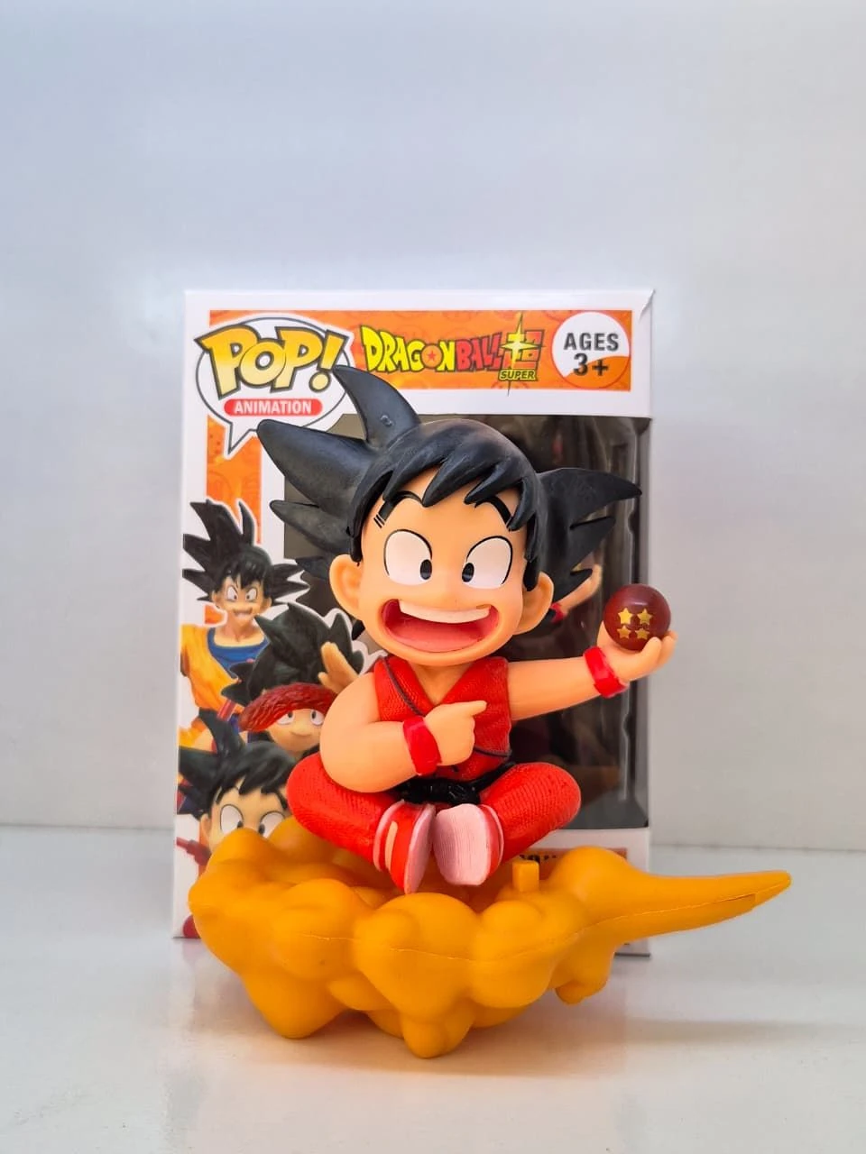 Goku jovem vinil sentado - 1