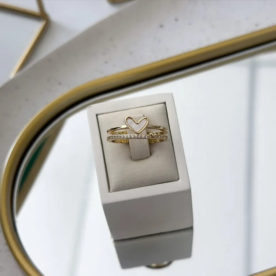 Anel VP Cravejado com Zircônia e detalhe Coração Regulável  - 2