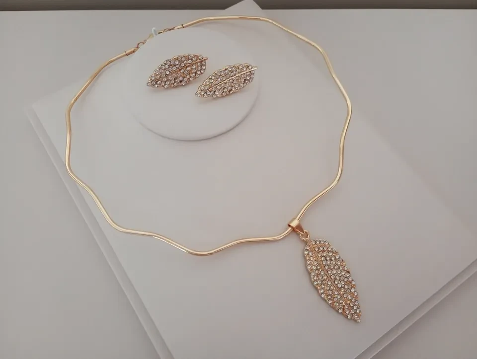 Conjunto VP Aro Folha Cravejada com Strass - 2