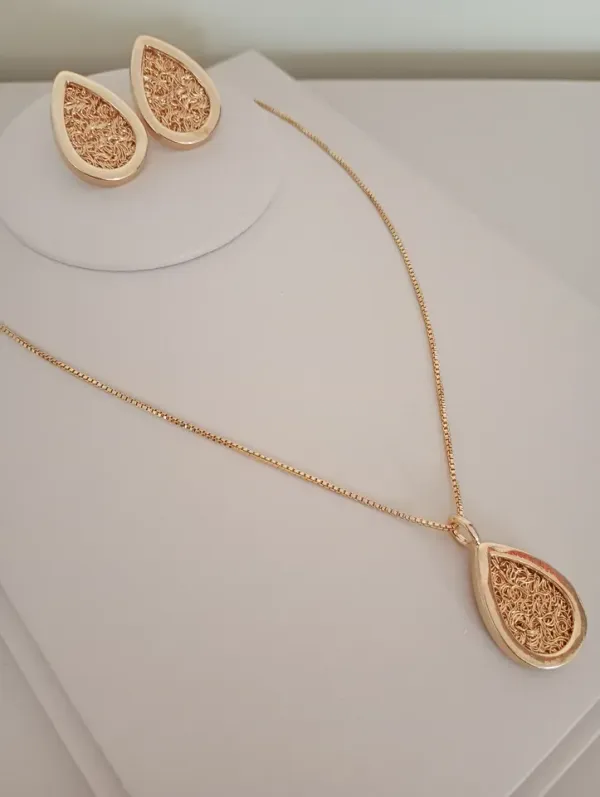 Conjunto VP Gota Detalhada