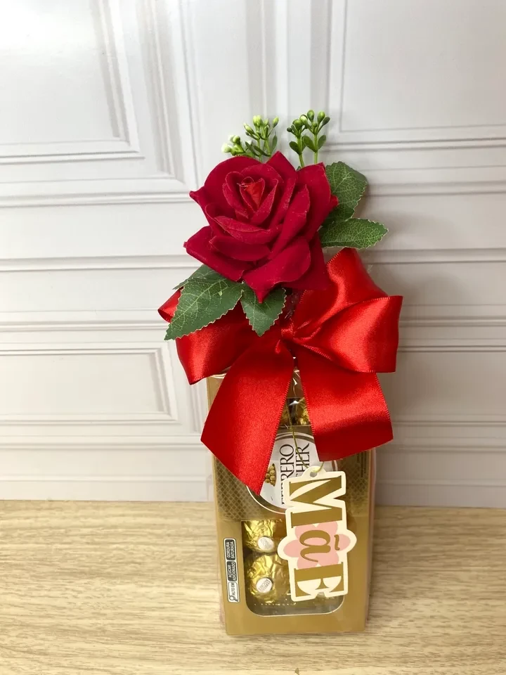 Rosa com ferrero  - 2