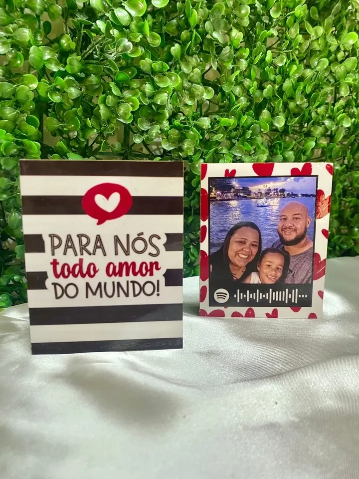 FOTO POLAROID DE MESA COM QR CODE SPOTIFY - 2