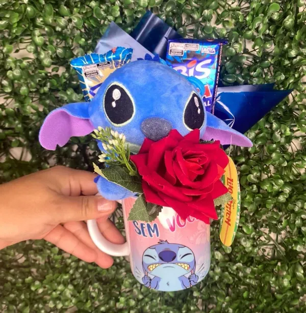 Caneca Stitch namorados Com Você e Sem Você