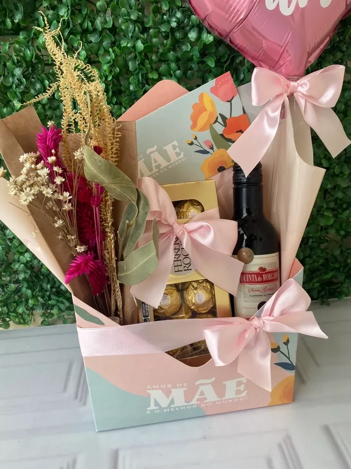 Caixa carta com mini vinho  - 1
