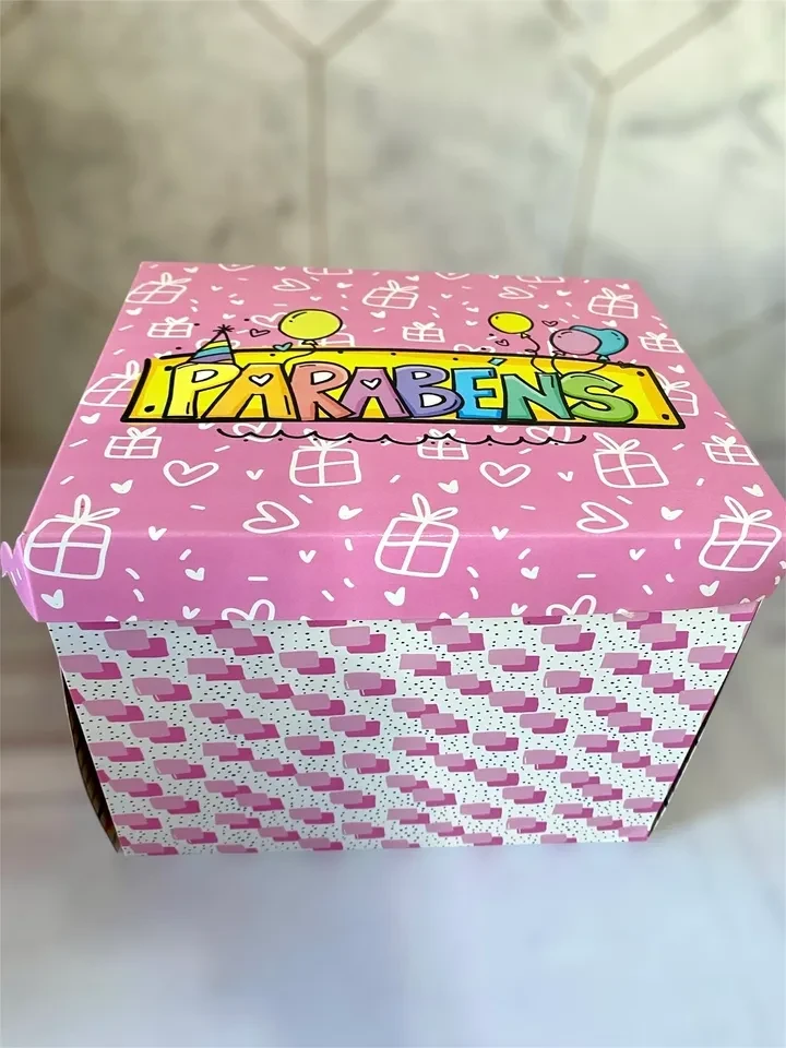 Caixa aniversario cenario com caneca personalizada  - 1