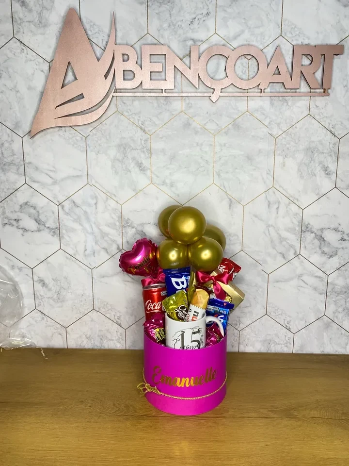 CAIXA BOX LUXO COM CANECA PERSONALIZADA - 4
