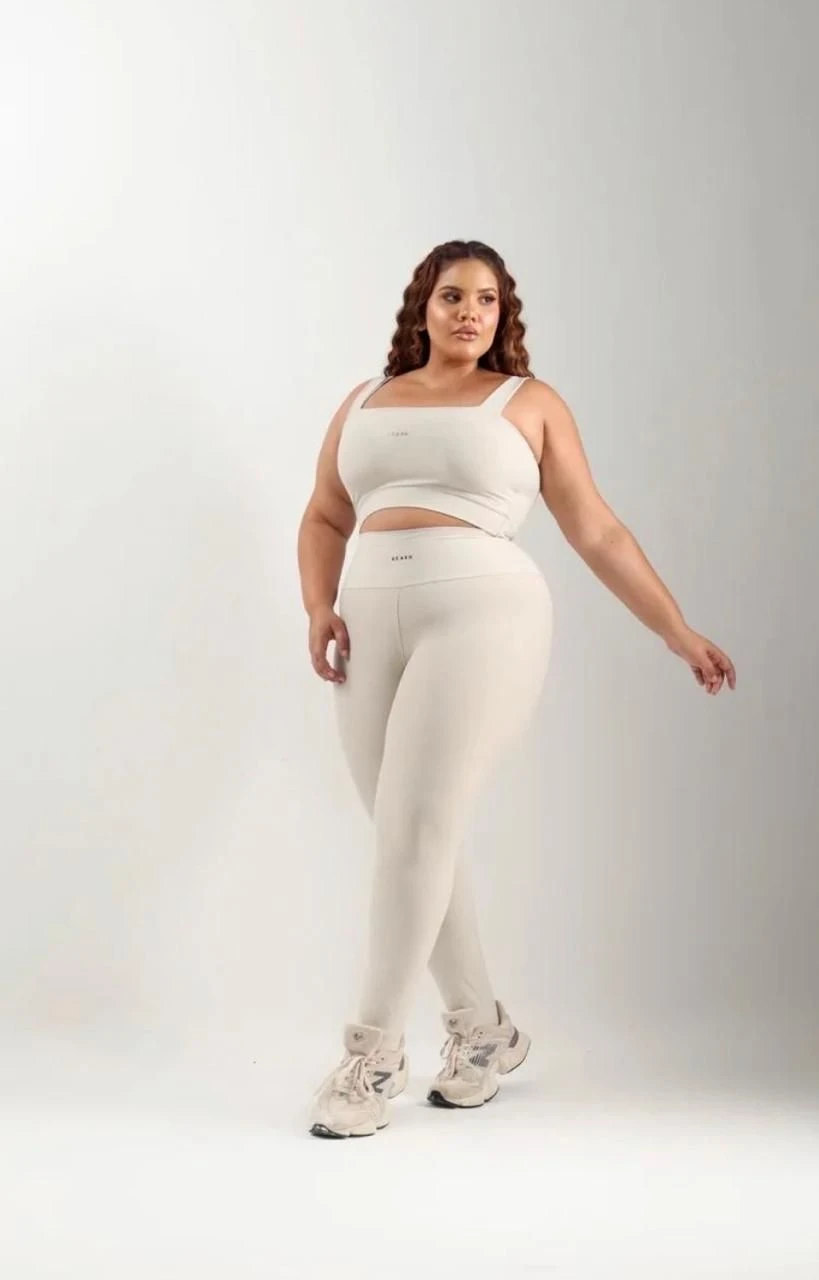 Conjunto calça e cropped - 1