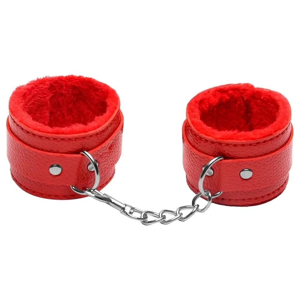 Algemas peluciada com corrente  - 3