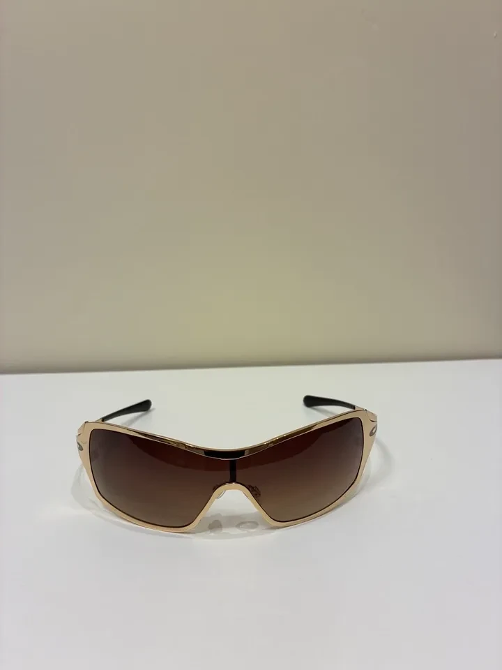 Dart brown - 6