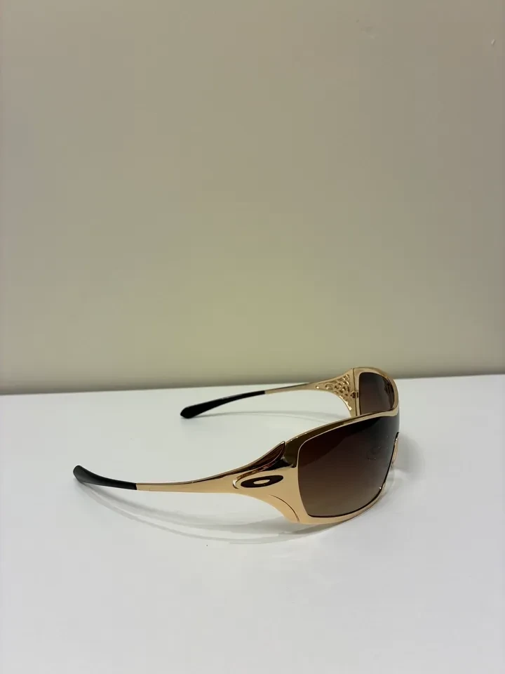Dart brown - 3