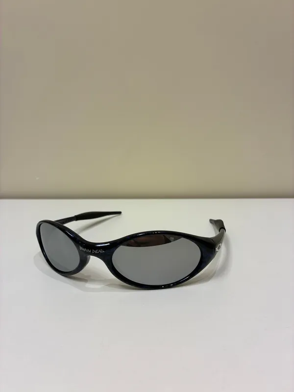 EYE JACKET BRAIN DEAD - imagem 1