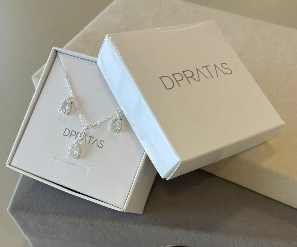 Conjunto colar + brinco gota cristal e ponto de luz 45 cm - 3