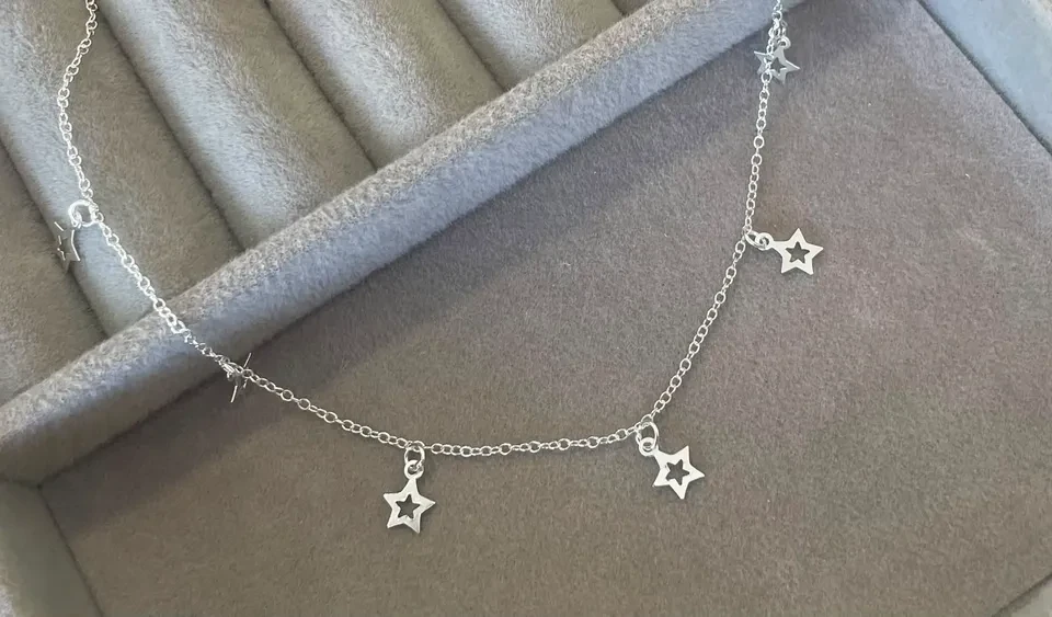 Chocker pingentes estrelas vazadas - 2