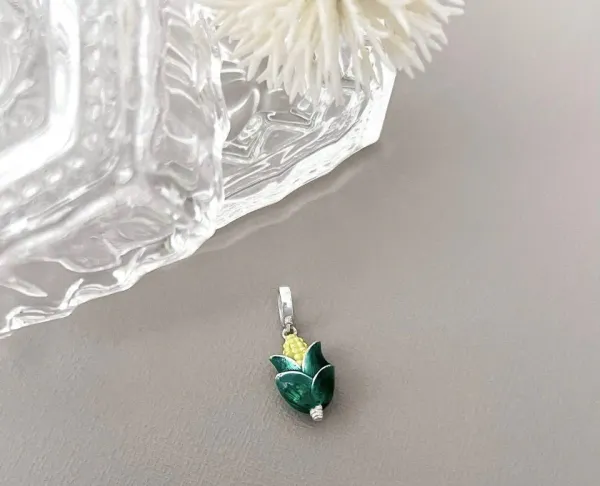 Berloque milho verde 