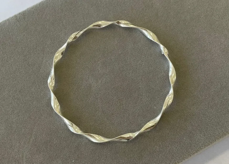 Bracelete aro todo torcido sem fecho - 2