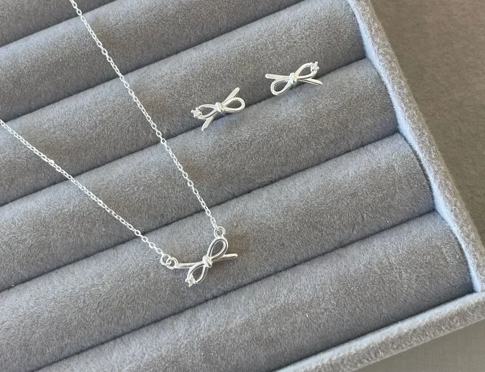 Conjunto laço com detalhe ponto de luz - 2