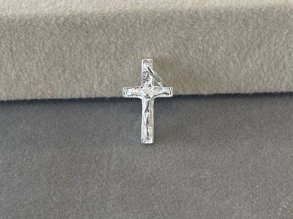 Pingente cruz lisa 1 cm x 1,8 cm - 1