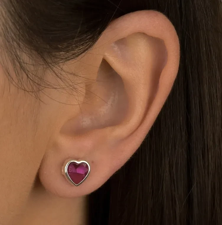 Brinco coração embutido 8x8mm - Violeta - Prata 925 - 3