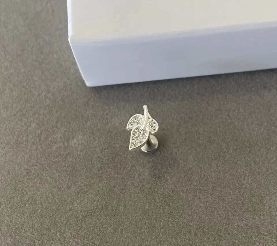 Piercing folha MOD.3 orelha (opções de orelha esquerda e orelha direita)  PR19 - 1