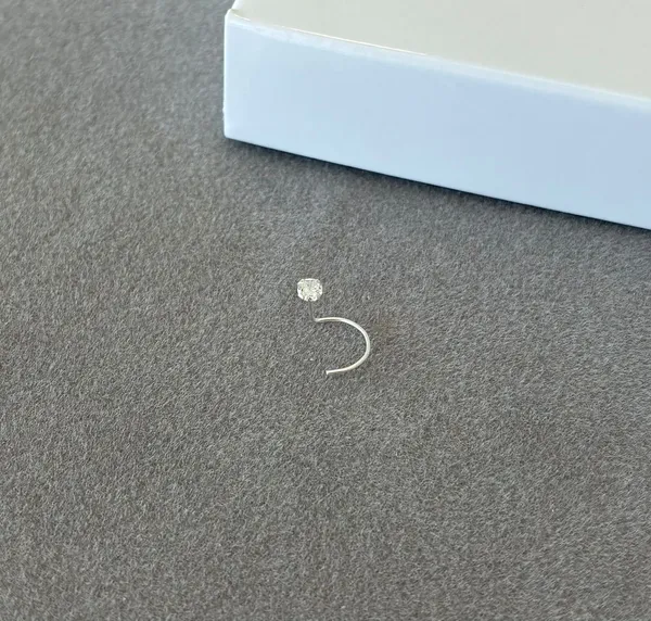 Piercing redondo 2,7 mm