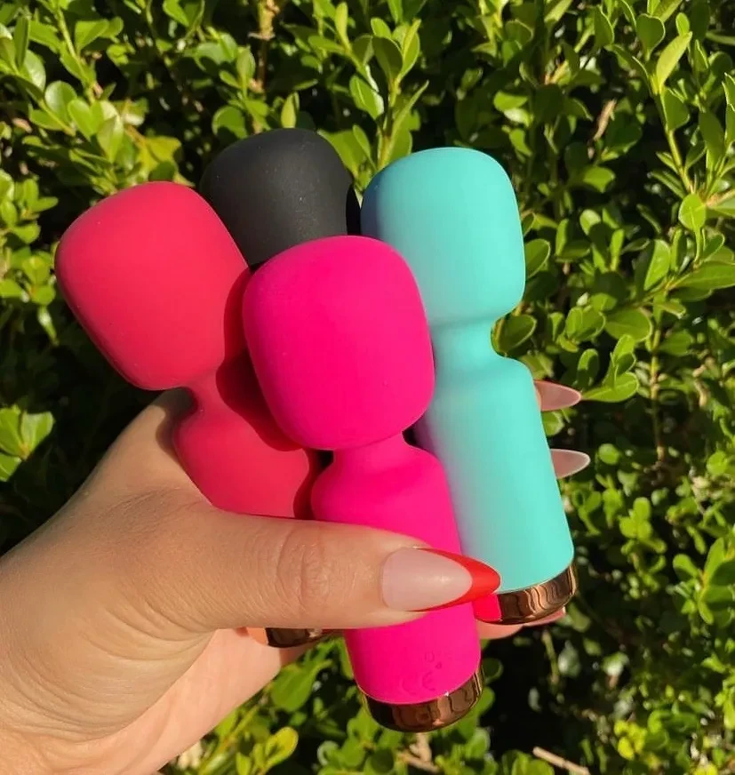 Vibrador Varinha Mágica Mini Recarregavel - 1