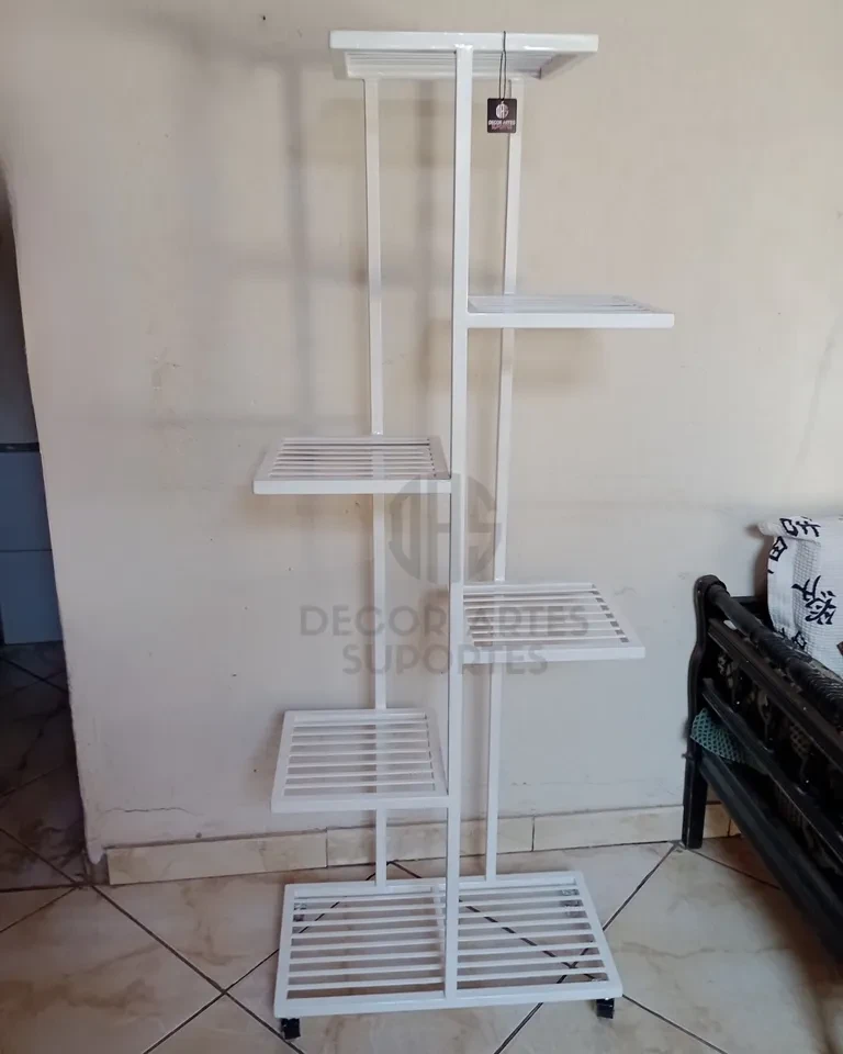 Suporte para vasos de plantas. - 2