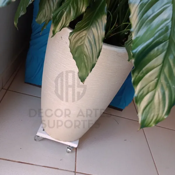 Suporte p/ vaso de planta com rodinhas de silicone 