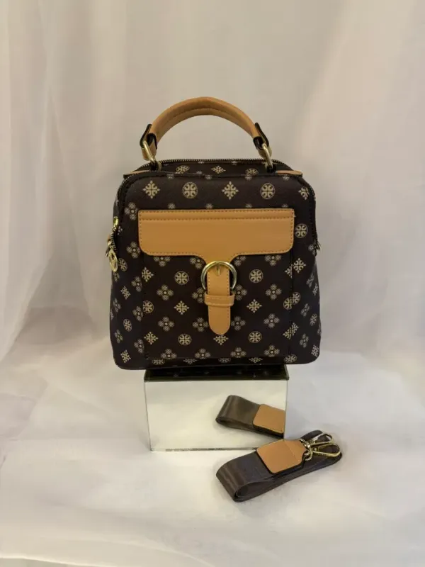 Mochila média monograma 