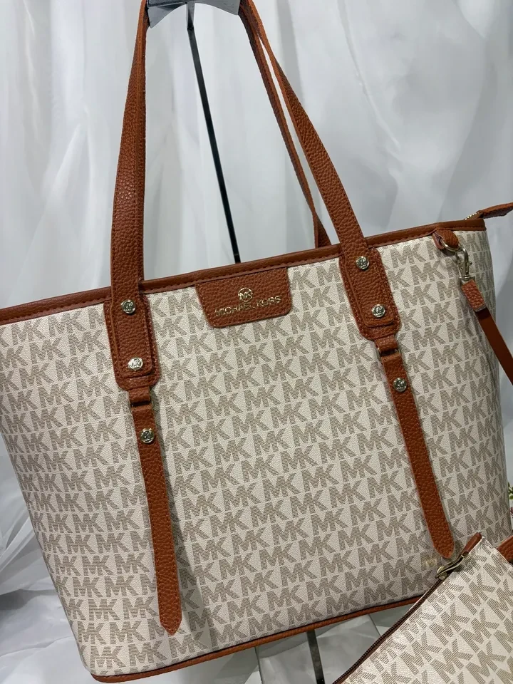 Bolsa  - 3