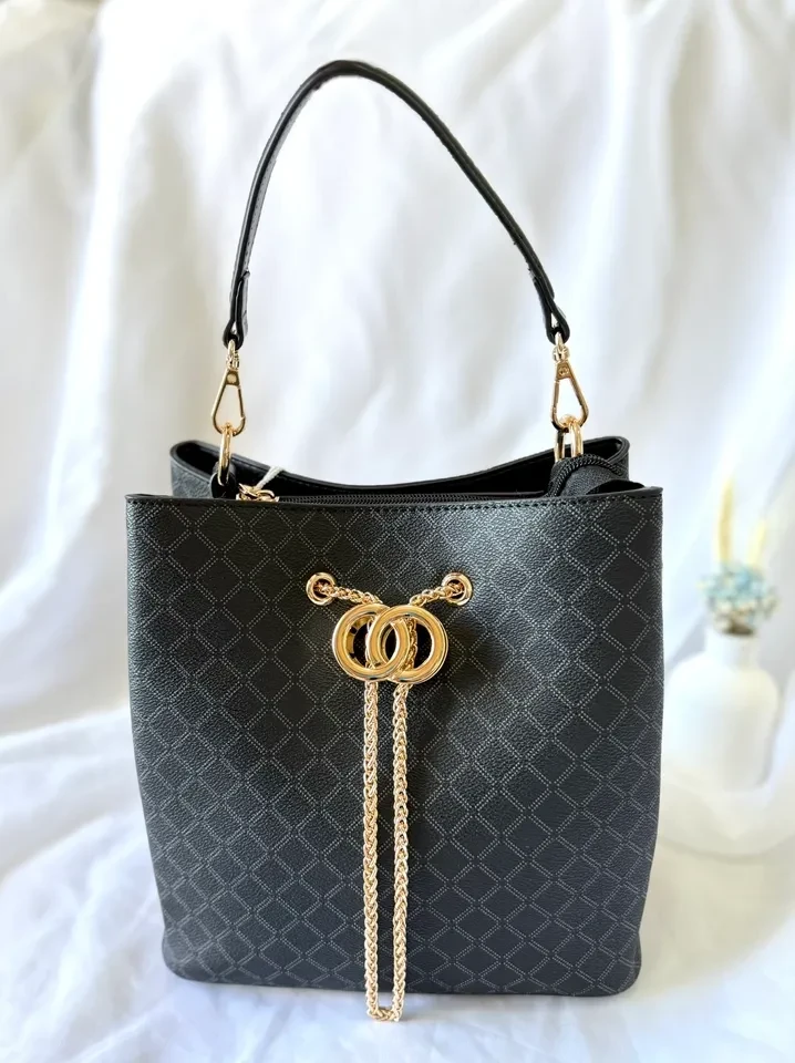 BOLSA MÉDIA MONOGRAMA PRETA - BOL 203 - 2