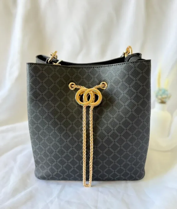 BOLSA MÉDIA MONOGRAMA PRETA - BOL 203