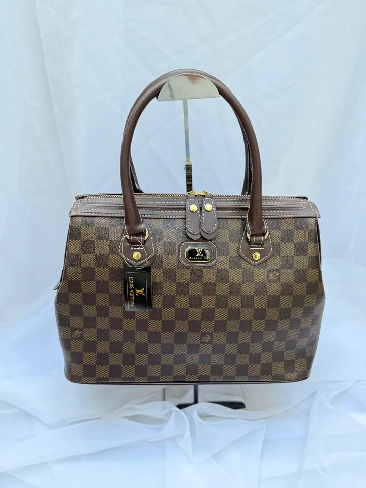 BOLSA BAÚ LOUIS VUITTON - 1